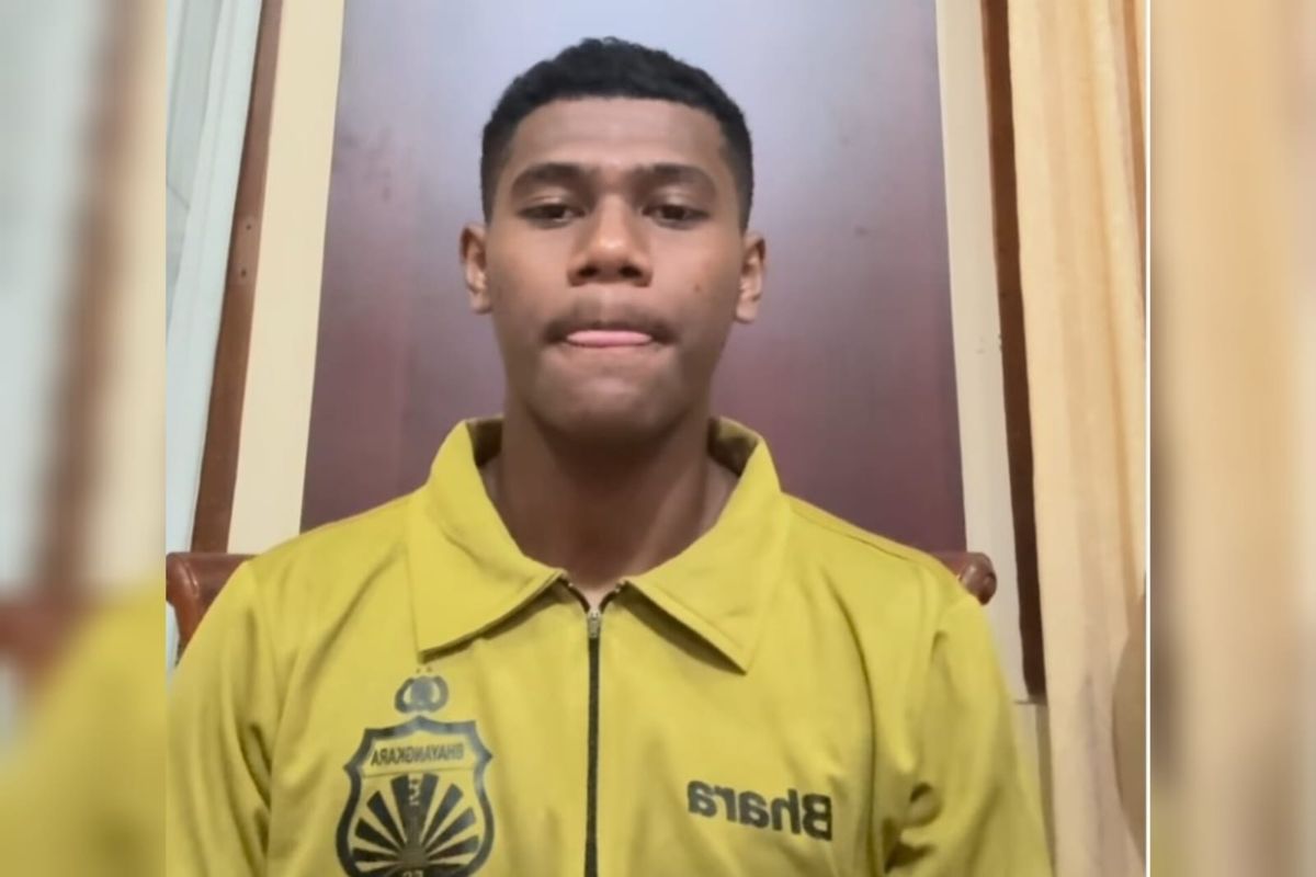 Fadly Alberto Hengga Pelaku Tendangan Kungfu di EPA U20