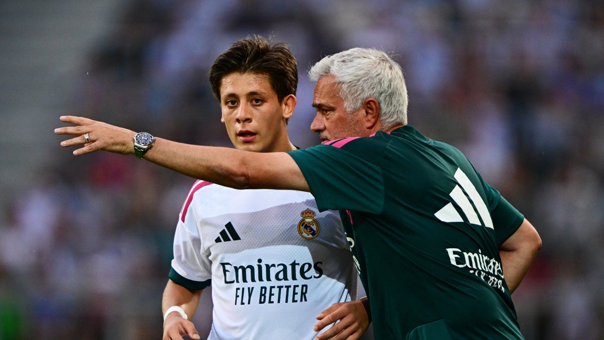 Siklus Mourinho, Tarik Keluar Arda Guler, Kebobolan, Masukkan Carlos Espi