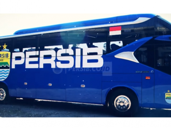 Bus Persib Diserang Oknum Jakmania (Foto : Persib.co.id)