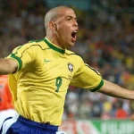 Mengapa Banyak Legenda Sepak Bola Pilih Ronaldo Nazário sebagai GOAT Striker